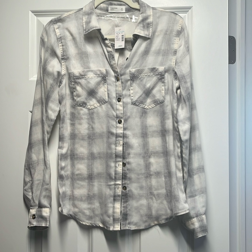 Brand New Maurice’s-  Size XS - Thin Plaid Flannel